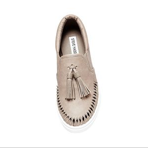 Steve Madden Tassel sneakers